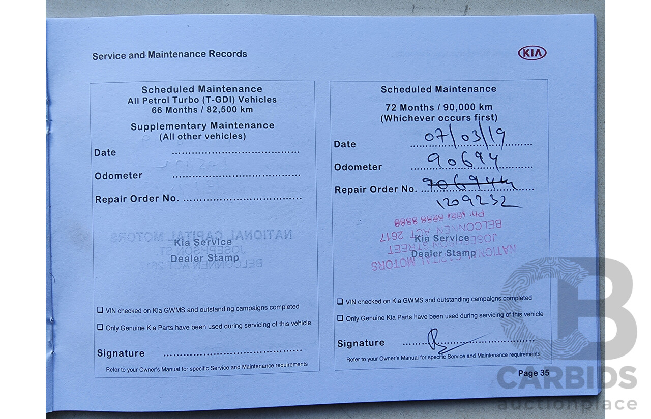 5/2015 Kia Carnival SLi YP MY15 4d Wagon White 2.2L