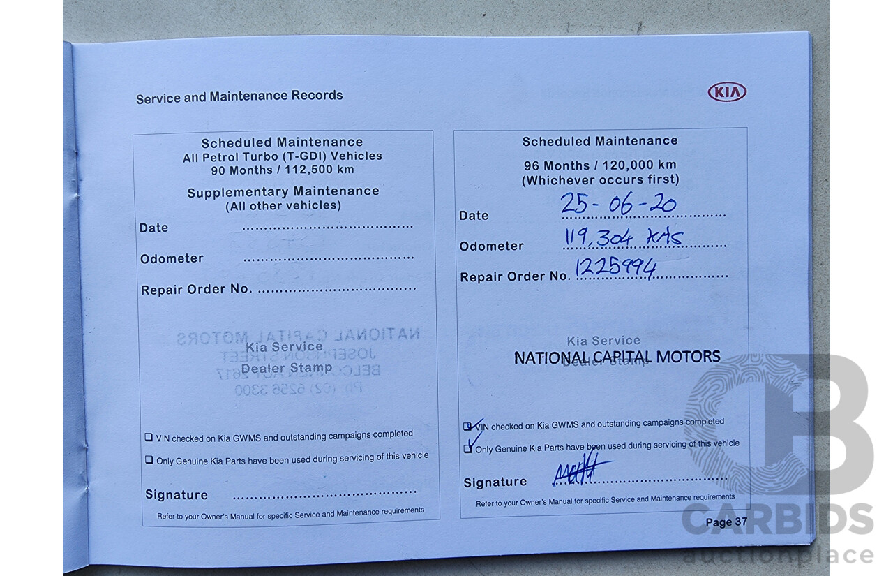 5/2015 Kia Carnival SLi YP MY15 4d Wagon White 2.2L