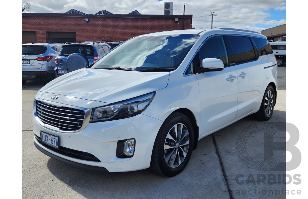 5/2015 Kia Carnival SLi YP MY15 4d Wagon White 2.2L
