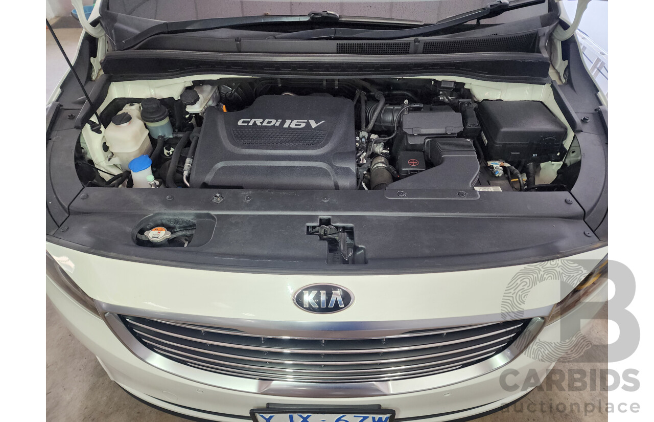 5/2015 Kia Carnival SLi YP MY15 4d Wagon White 2.2L