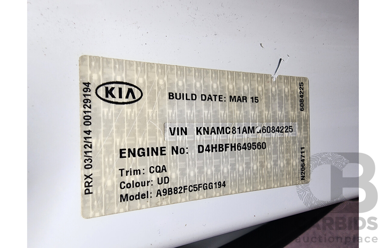 5/2015 Kia Carnival SLi YP MY15 4d Wagon White 2.2L