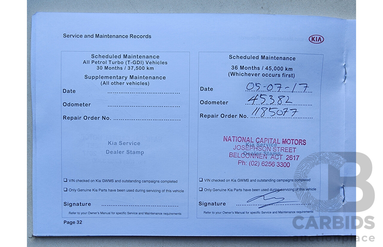 5/2015 Kia Carnival SLi YP MY15 4d Wagon White 2.2L