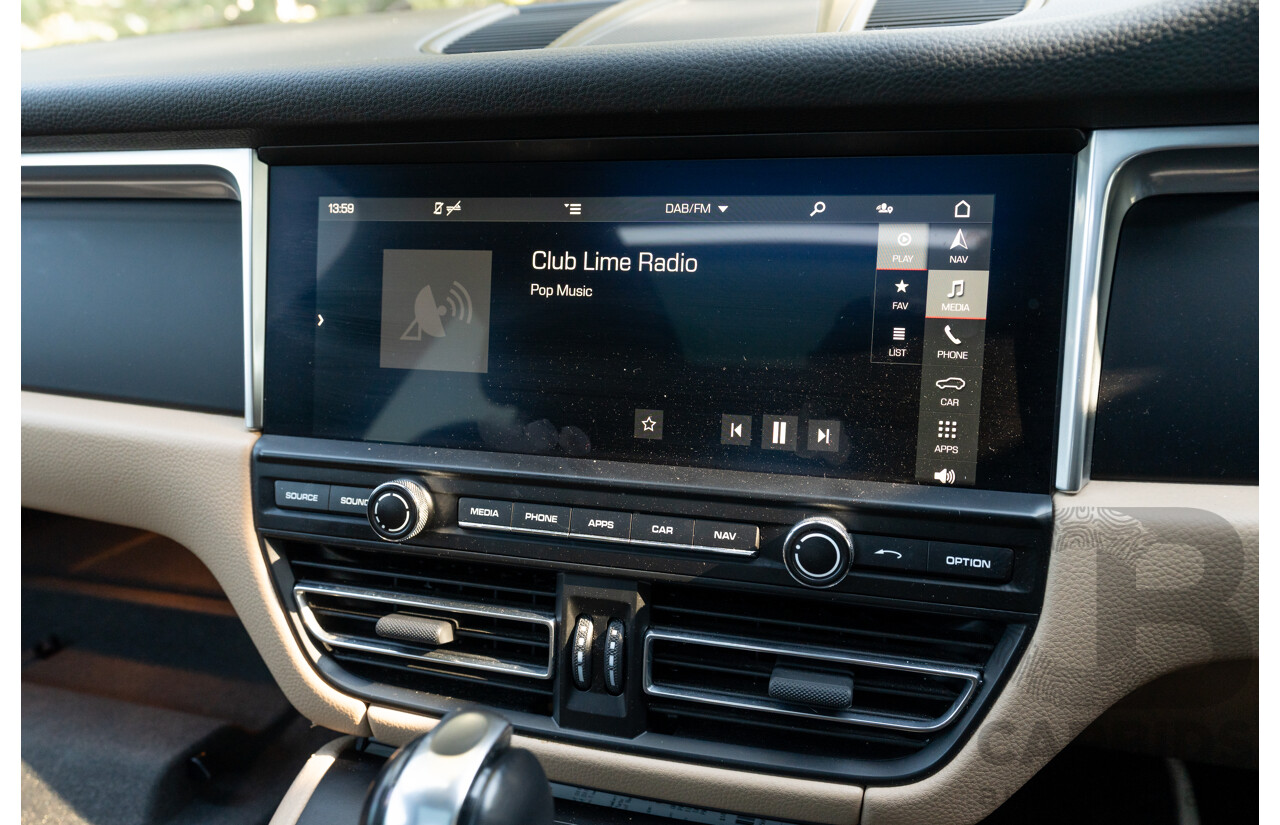 2/2021 Porsche Macan (AWD) 95B MY21 4D Wagon Volcano Grey Metallic Turbo 2.0L