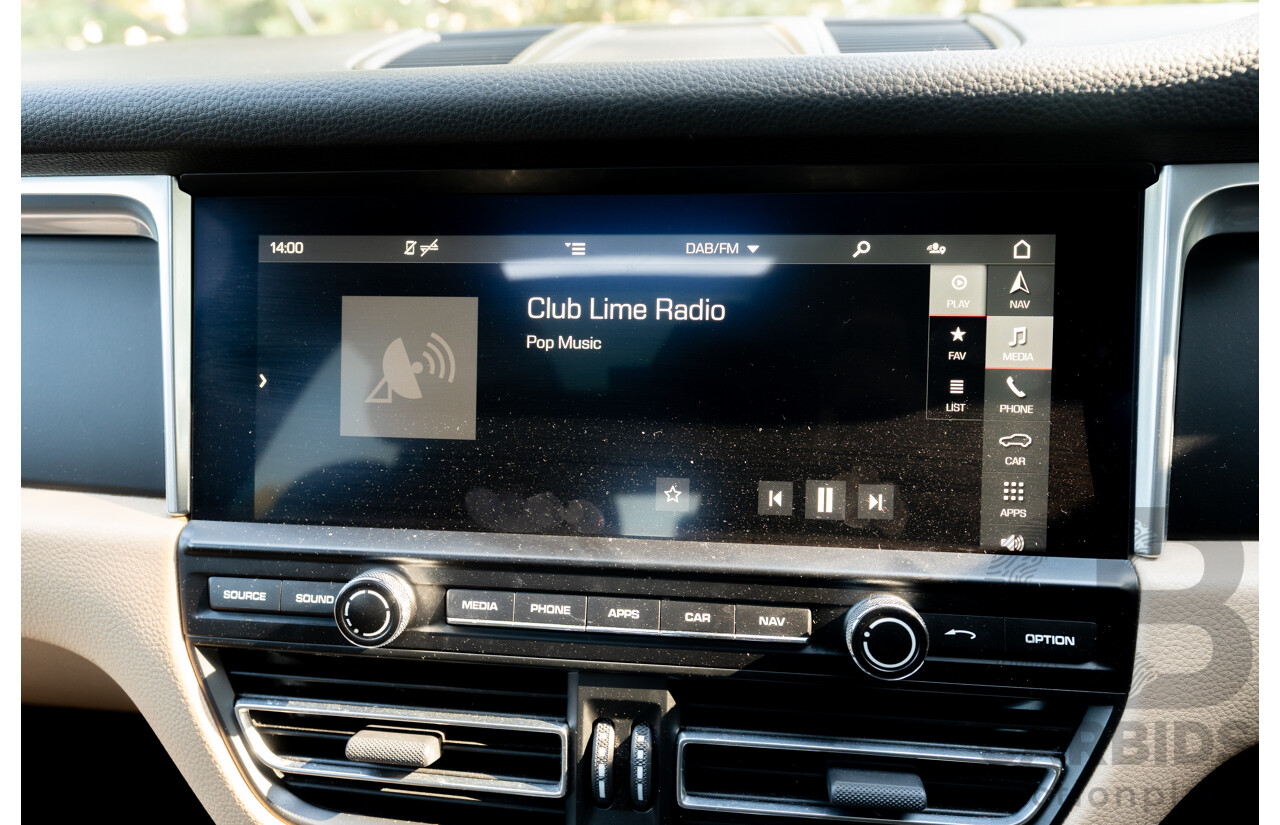 2/2021 Porsche Macan (AWD) 95B MY21 4D Wagon Volcano Grey Metallic Turbo 2.0L