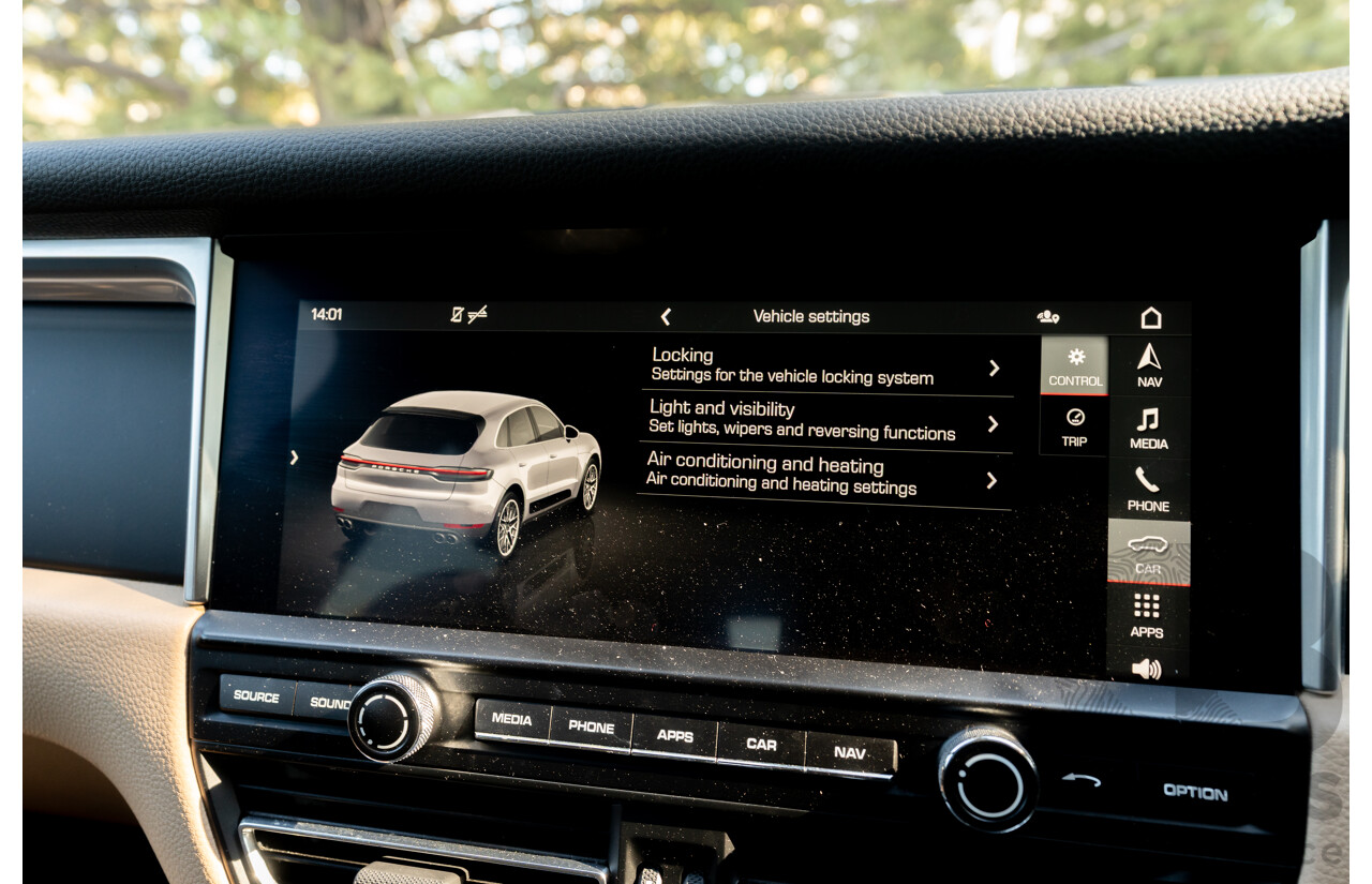 2/2021 Porsche Macan (AWD) 95B MY21 4D Wagon Volcano Grey Metallic Turbo 2.0L