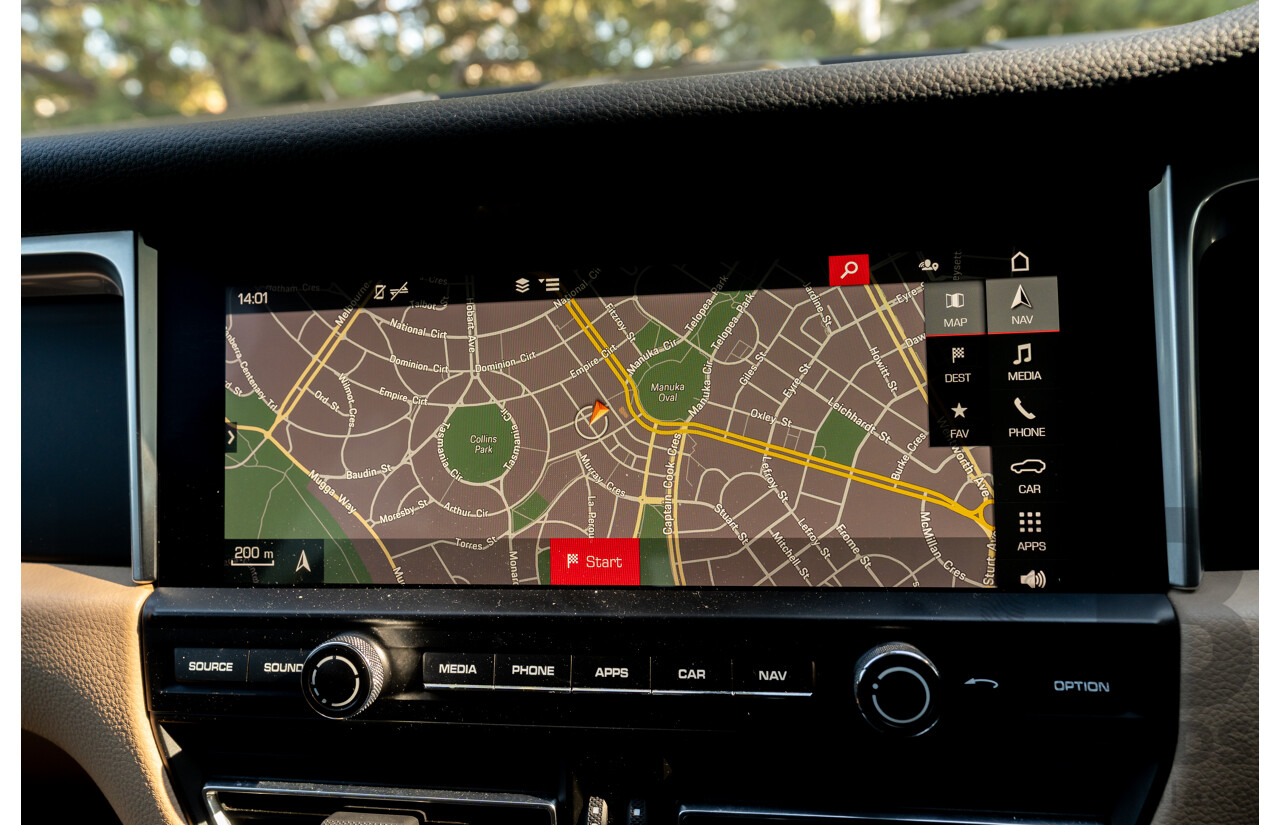 2/2021 Porsche Macan (AWD) 95B MY21 4D Wagon Volcano Grey Metallic Turbo 2.0L