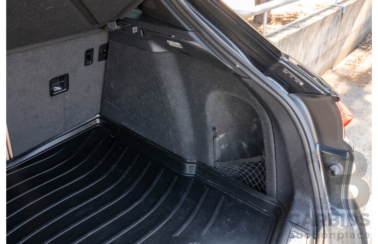 2/2021 Porsche Macan (AWD) 95B MY21 4D Wagon Volcano Grey Metallic Turbo 2.0L