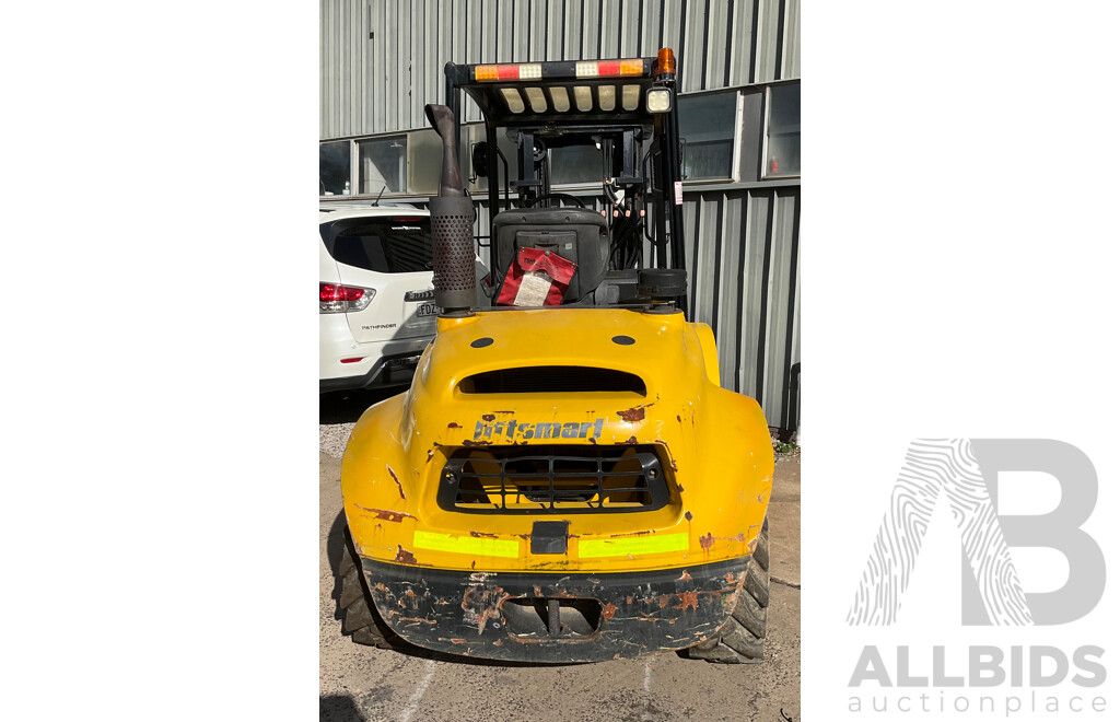 2022 Liftsmart LS-RT25-4 Diesel Forklift - Spare or Repair