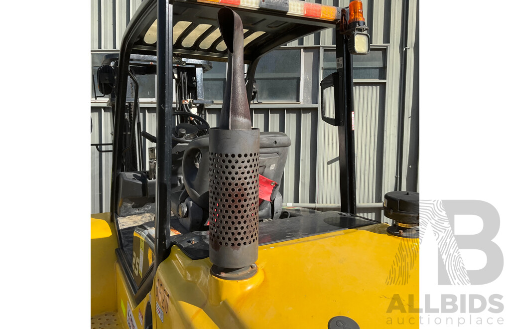 2022 Liftsmart LS-RT25-4 Diesel Forklift - Spare or Repair