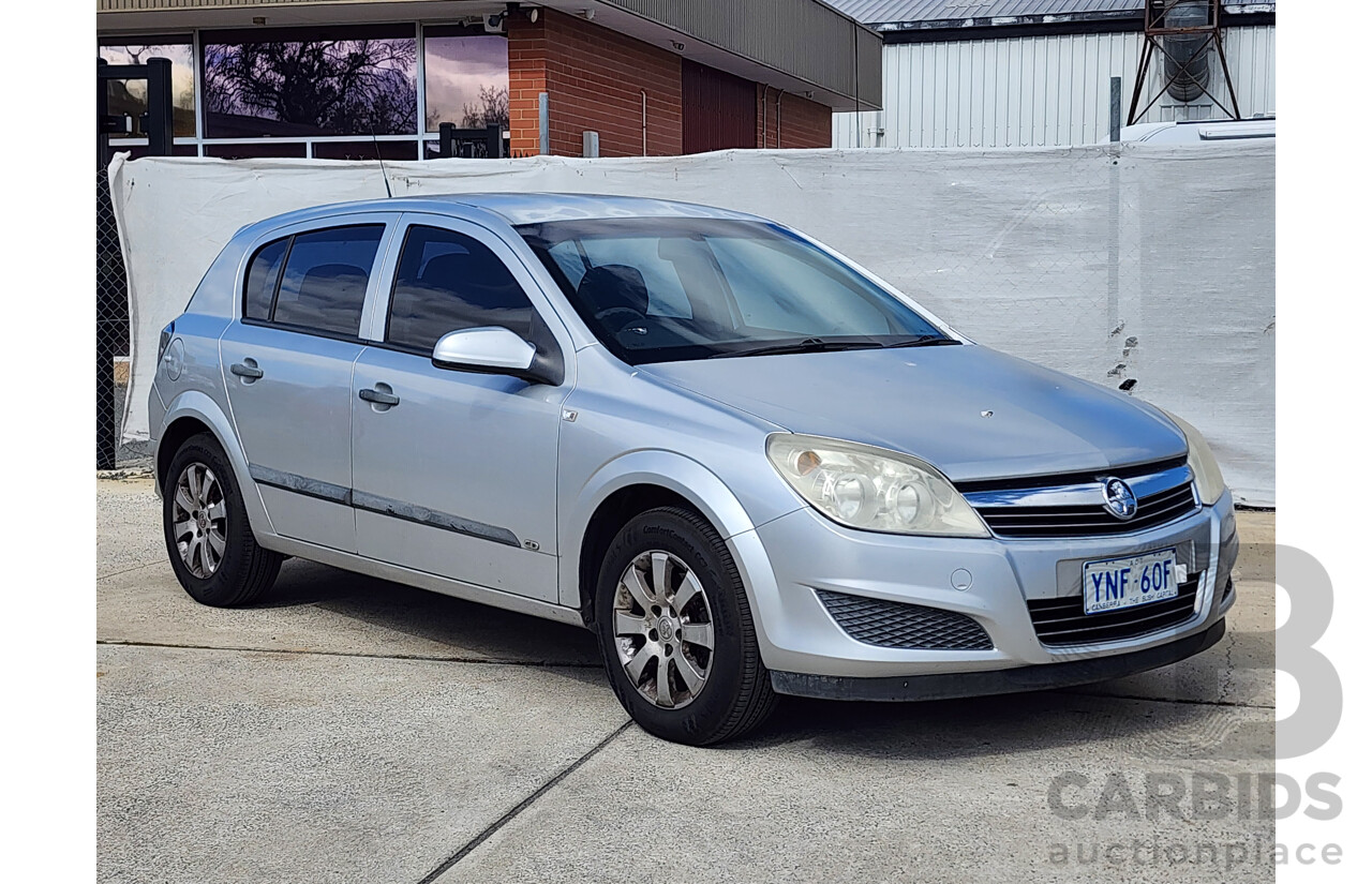 7/2008 Holden Astra 60TH Anniversary AH MY08.5 5d Hatchback Silver 1.8L