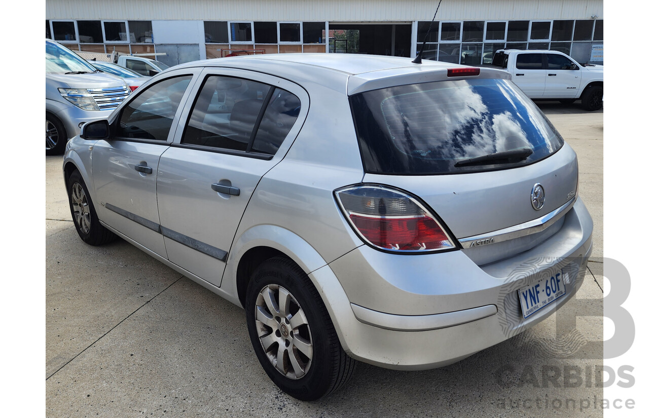 7/2008 Holden Astra 60TH Anniversary AH MY08.5 5d Hatchback Silver 1.8L