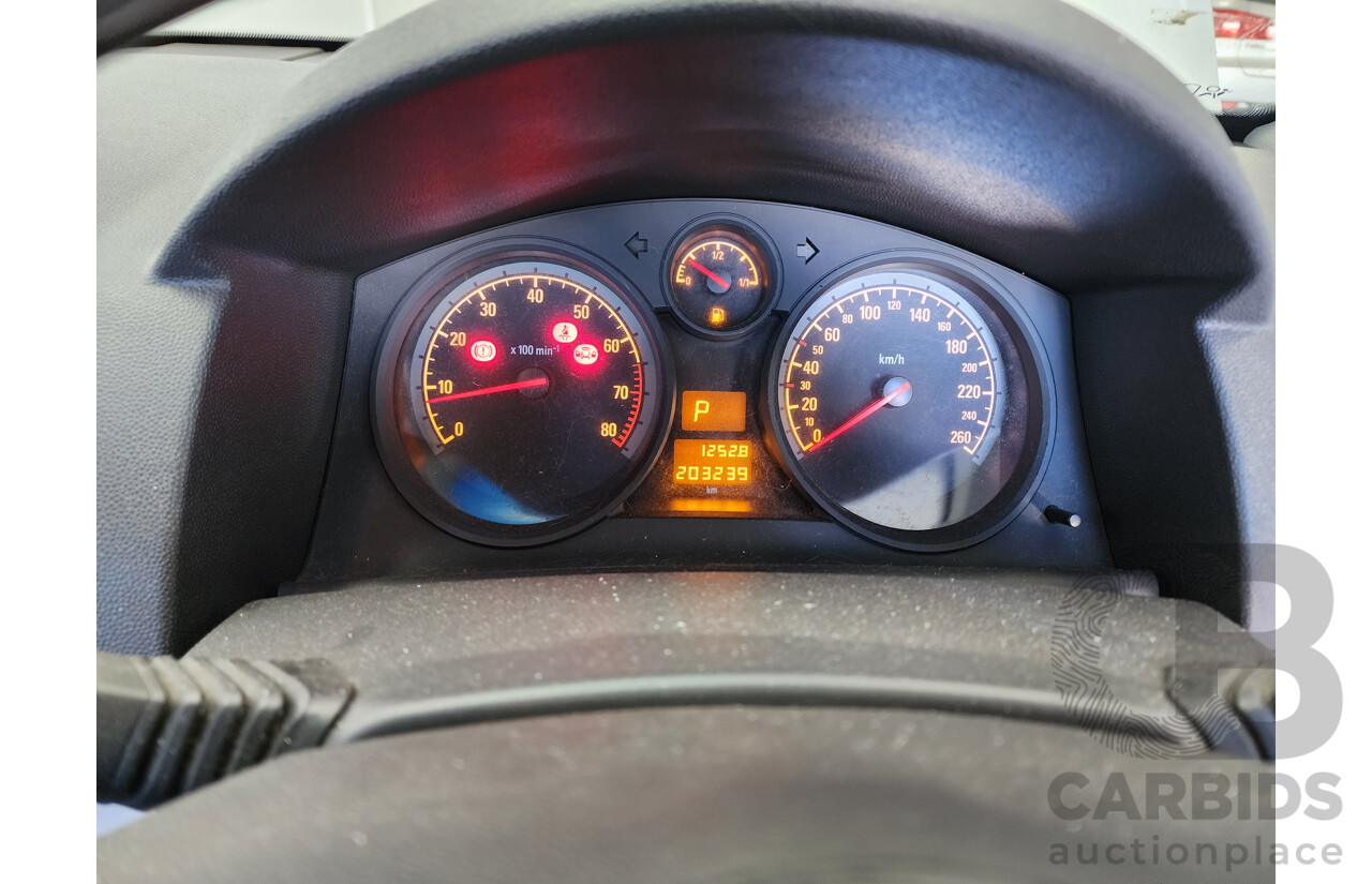 7/2008 Holden Astra 60TH Anniversary AH MY08.5 5d Hatchback Silver 1.8L