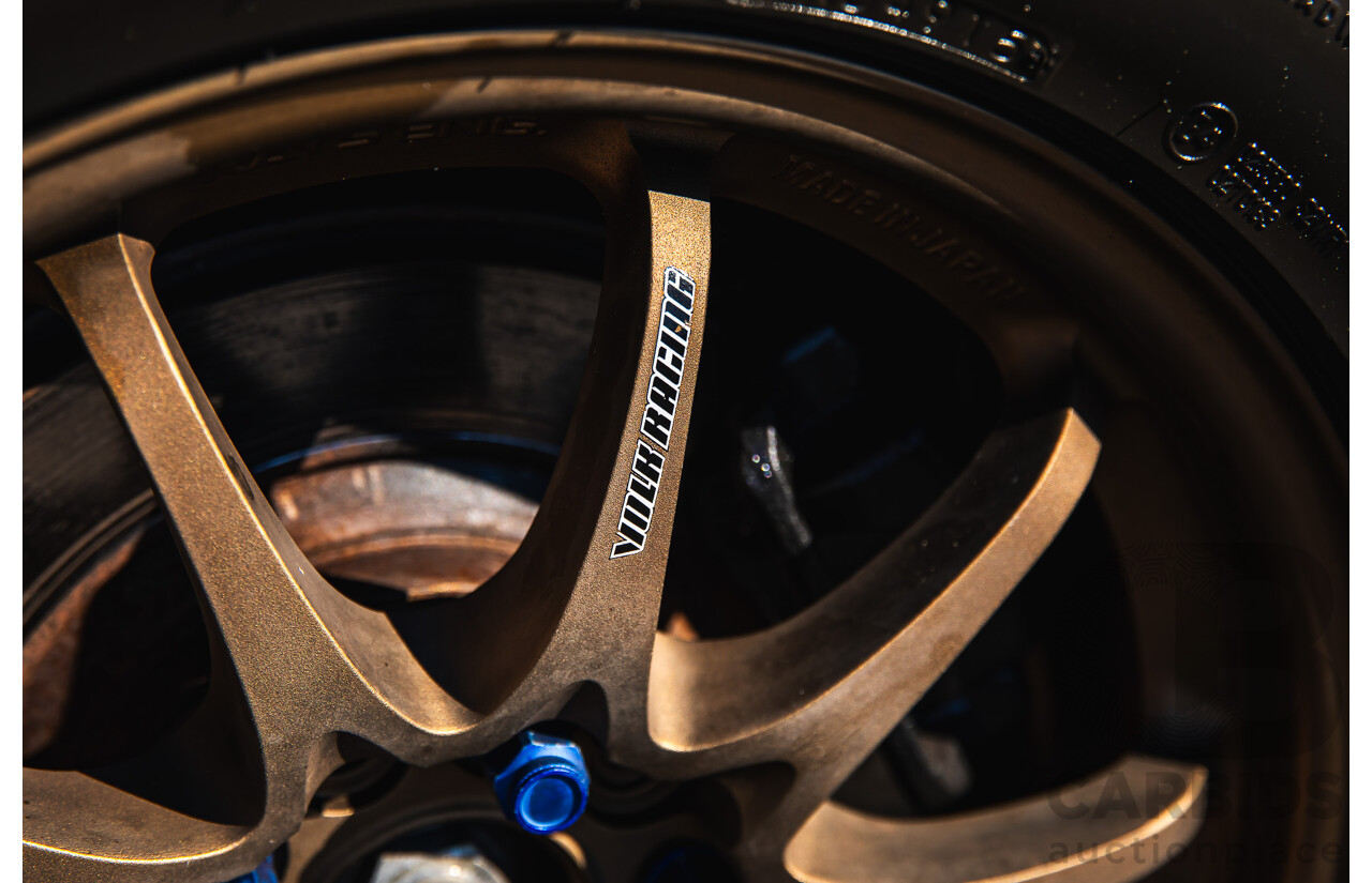 11/1999 Honda S2000 2d Convertible Silverstone Metallic 2.0L - Import