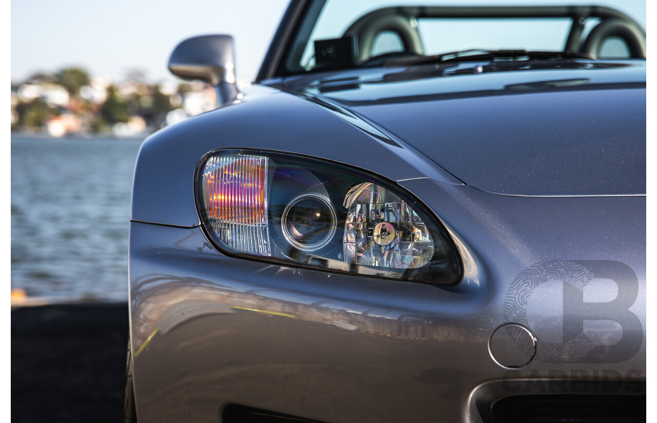 11/1999 Honda S2000 2d Convertible Silverstone Metallic 2.0L - Import