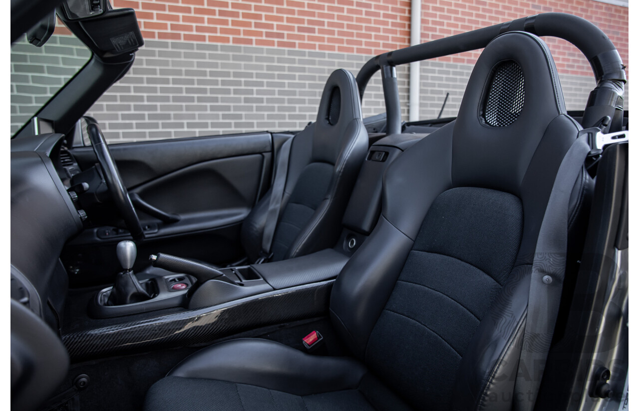 11/1999 Honda S2000 2d Convertible Silverstone Metallic 2.0L - Import