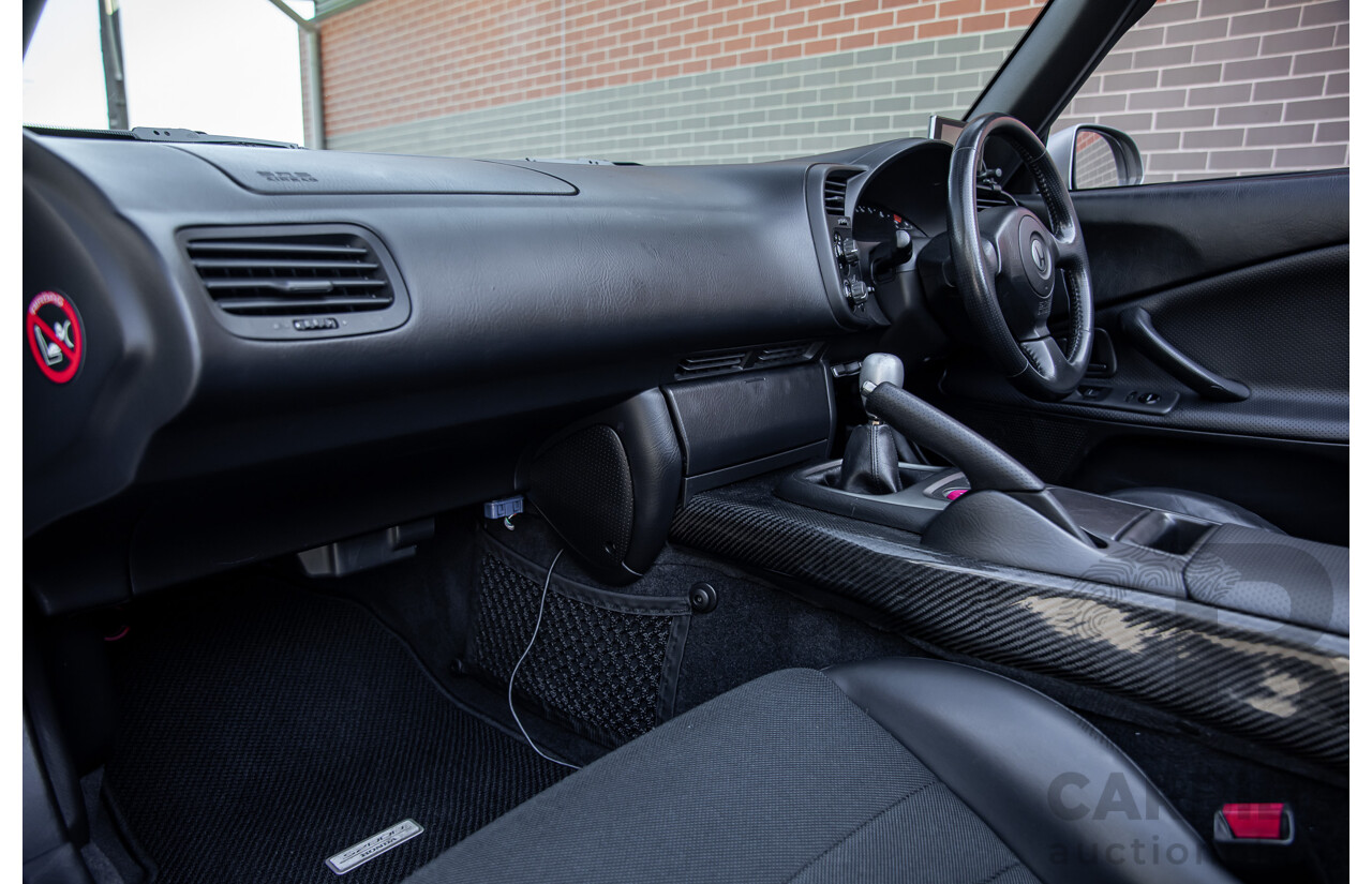 11/1999 Honda S2000 2d Convertible Silverstone Metallic 2.0L - Import