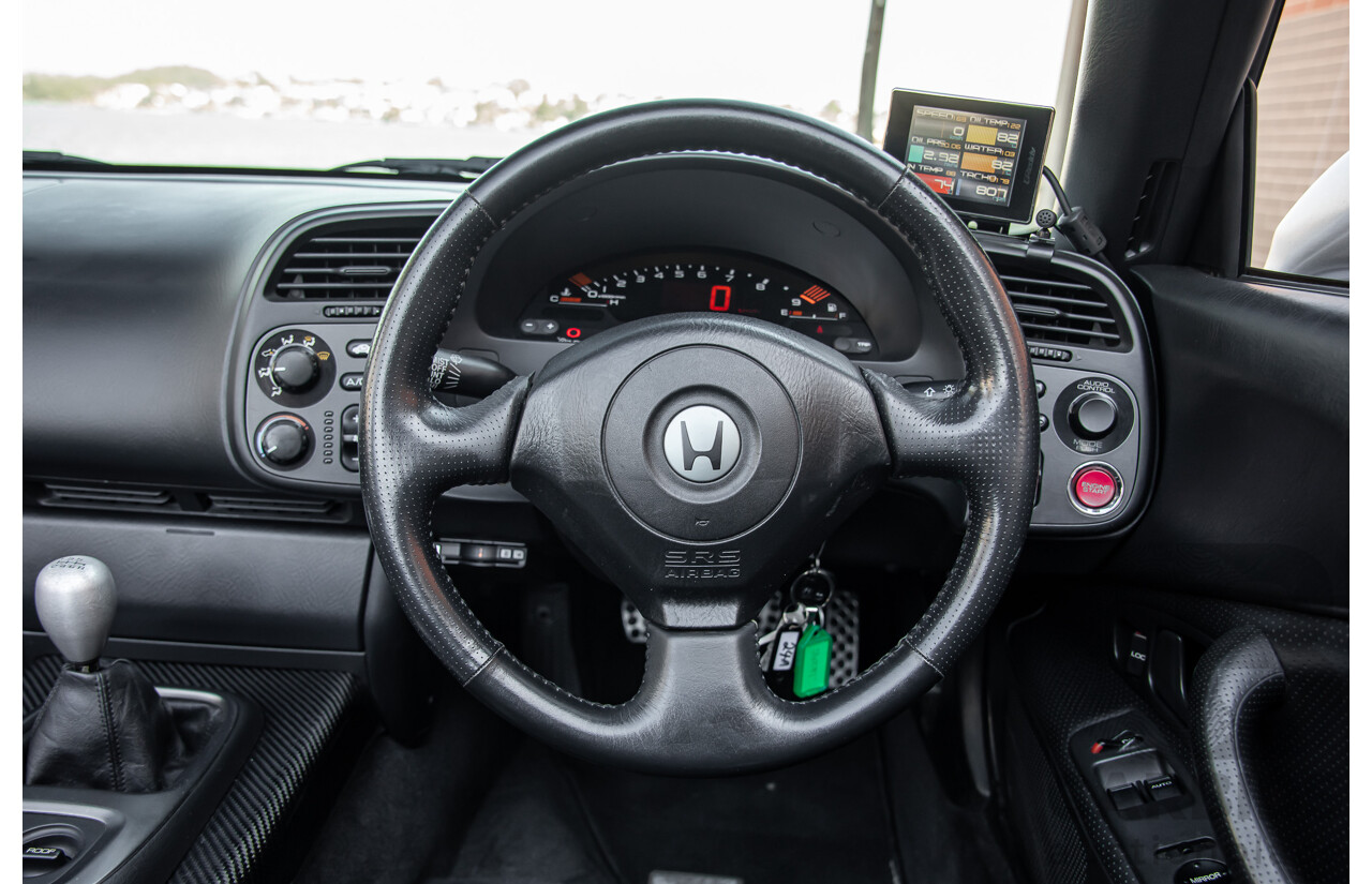 11/1999 Honda S2000 2d Convertible Silverstone Metallic 2.0L - Import