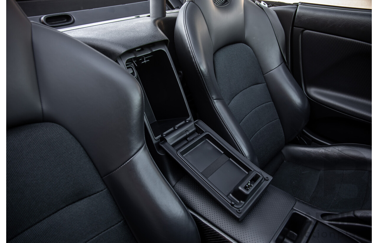 11/1999 Honda S2000 2d Convertible Silverstone Metallic 2.0L - Import