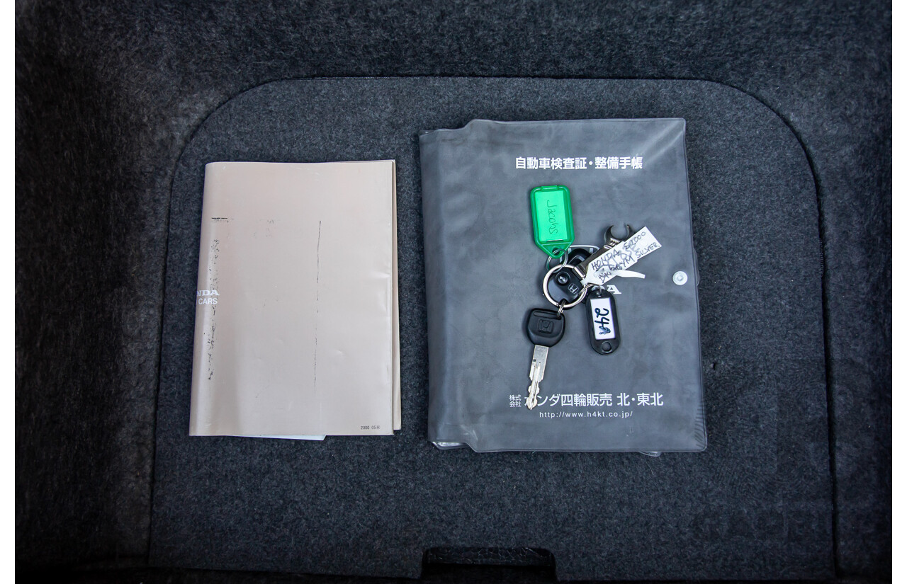 11/1999 Honda S2000 2d Convertible Silverstone Metallic 2.0L - Import