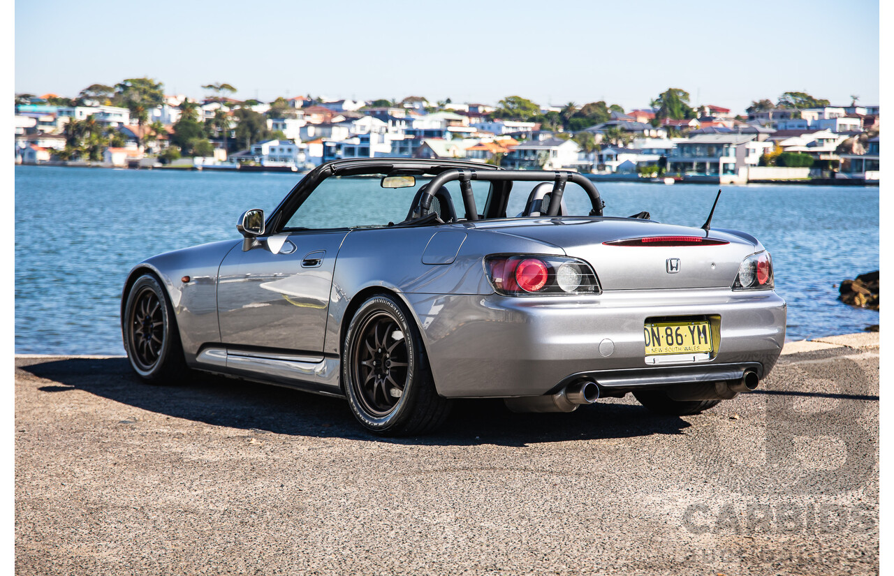 11/1999 Honda S2000 2d Convertible Silverstone Metallic 2.0L - Import