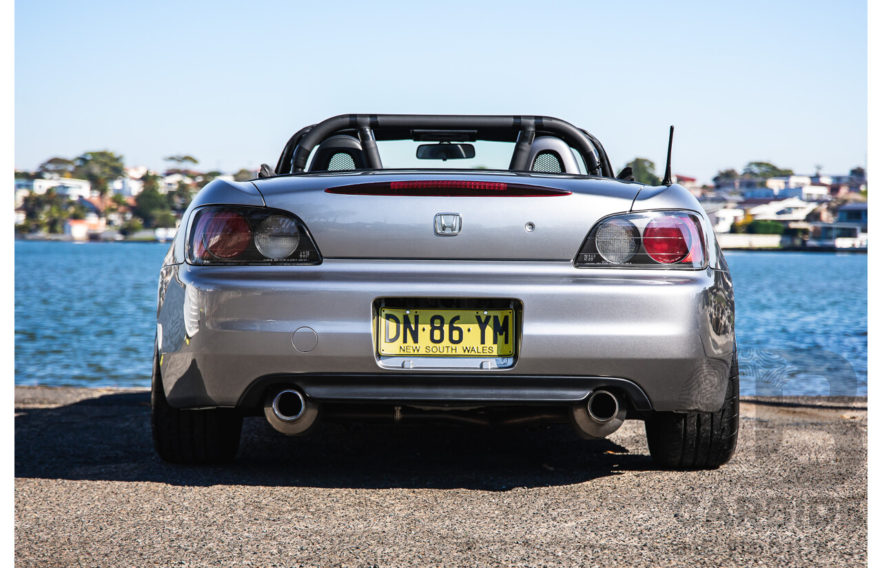 11/1999 Honda S2000 2d Convertible Silverstone Metallic 2.0L - Import