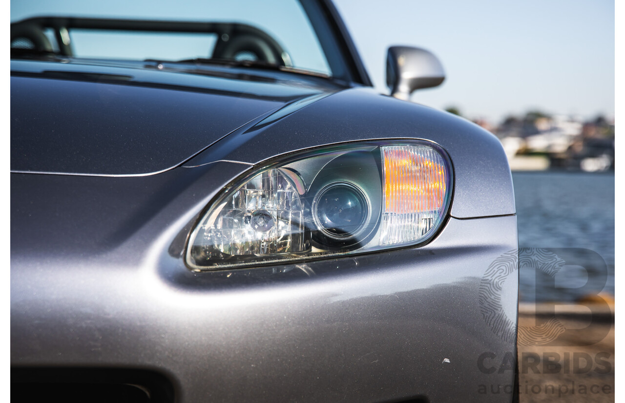 11/1999 Honda S2000 2d Convertible Silverstone Metallic 2.0L - Import