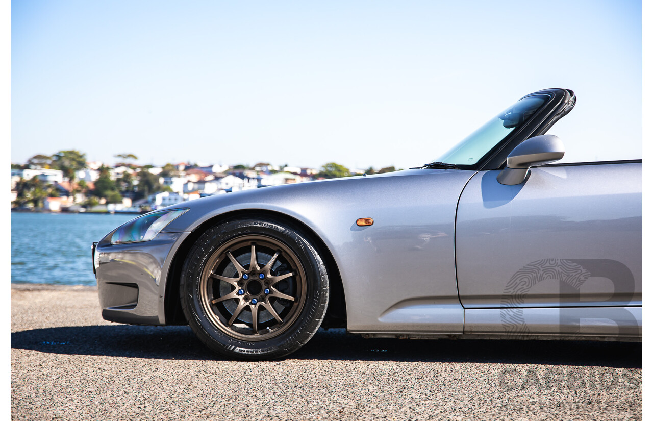 11/1999 Honda S2000 2d Convertible Silverstone Metallic 2.0L - Import