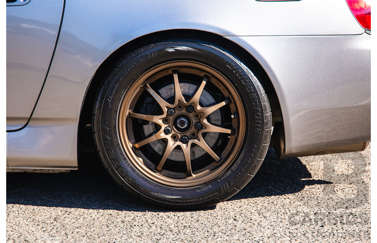 11/1999 Honda S2000 2d Convertible Silverstone Metallic 2.0L - Import