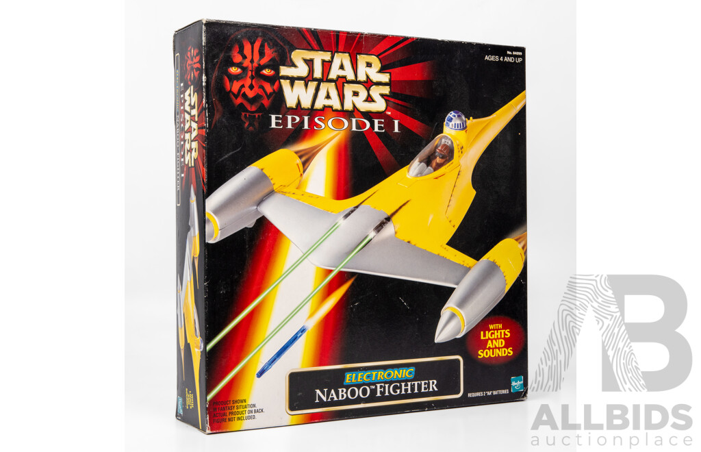 Boxed Star Wars Electronic Naboo Fighter by Hasbro Toys