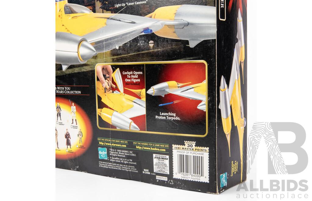 Boxed Star Wars Electronic Naboo Fighter by Hasbro Toys