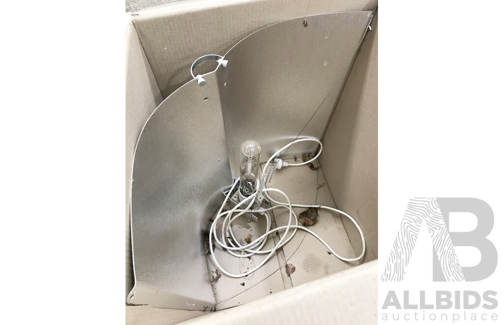 Growlush Lighting Control Gear Kit