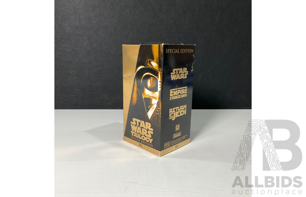 Star Wars Trilogy Special Edition 1997 VHS Box Set in Original Packaging