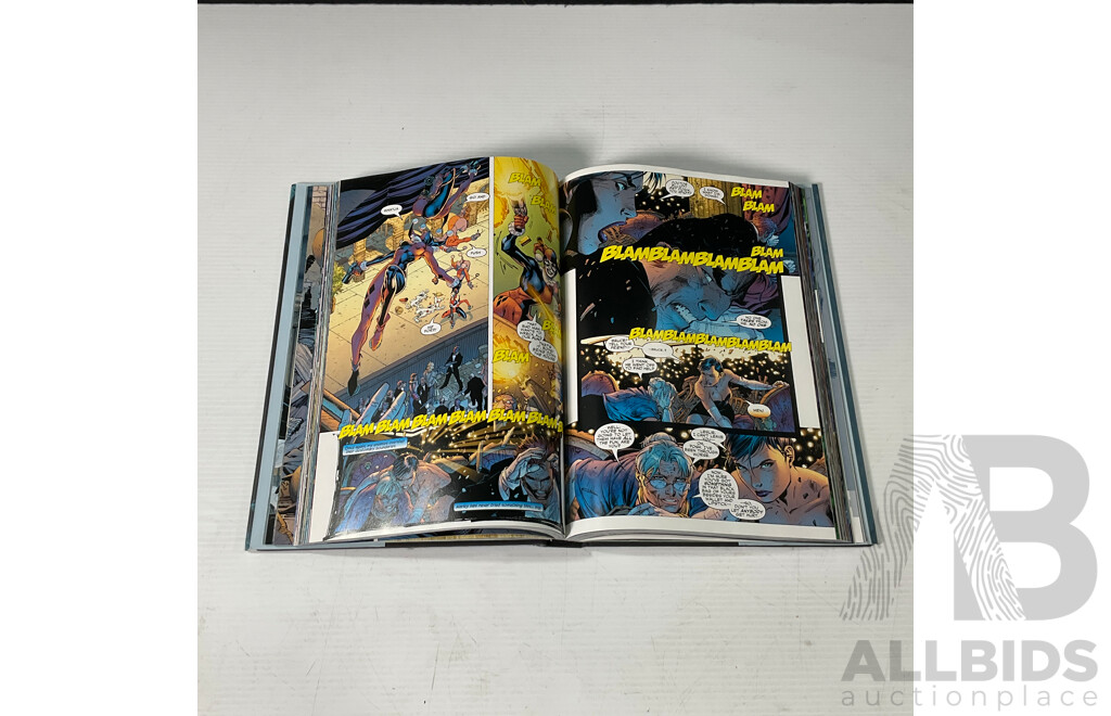 DC Comics Absolute Batman Hush Book by Loeb and Lee
