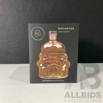 Original Boxed Star Wars Stormtrooper Glass Decanter