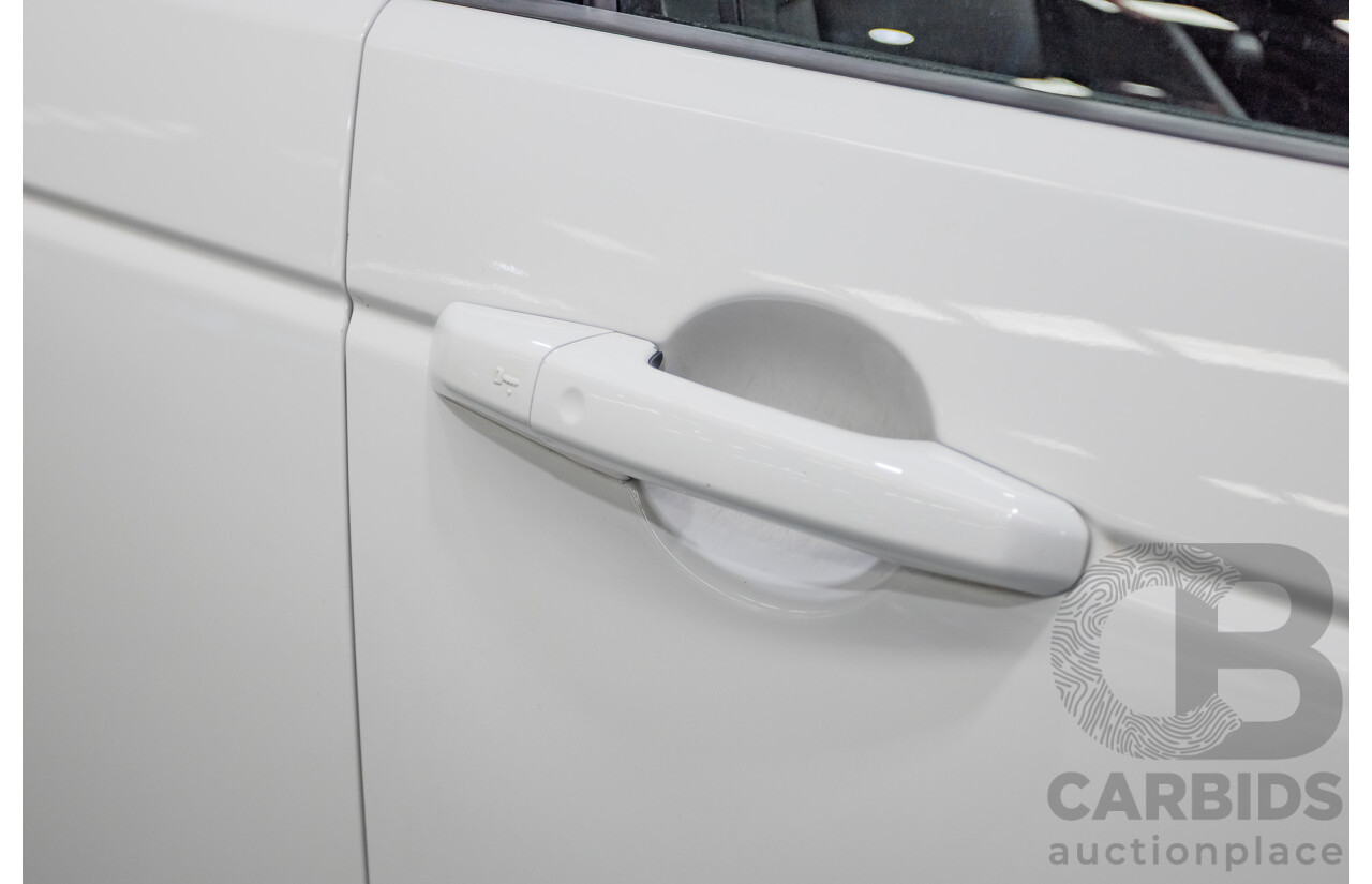 1/2018 Land Rover Discovery Sport TD4 (132kW) HSE 7 Seater (AWD) L550 MY18 4D Wagon Polaris White Turbo Diesel 2.0L