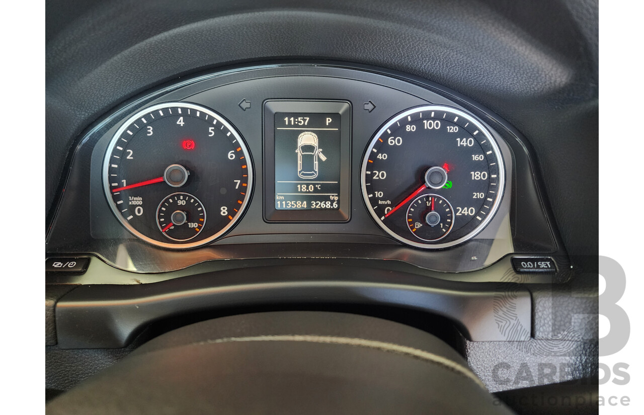 7/2013 Volkswagen Tiguan 132 TSI 5NC MY14 4d Wagon Silver 2.0L