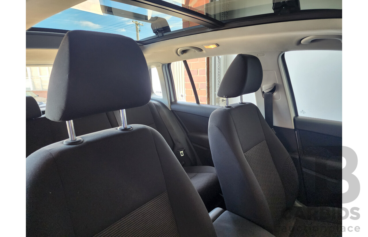 7/2013 Volkswagen Tiguan 132 TSI 5NC MY14 4d Wagon Silver 2.0L