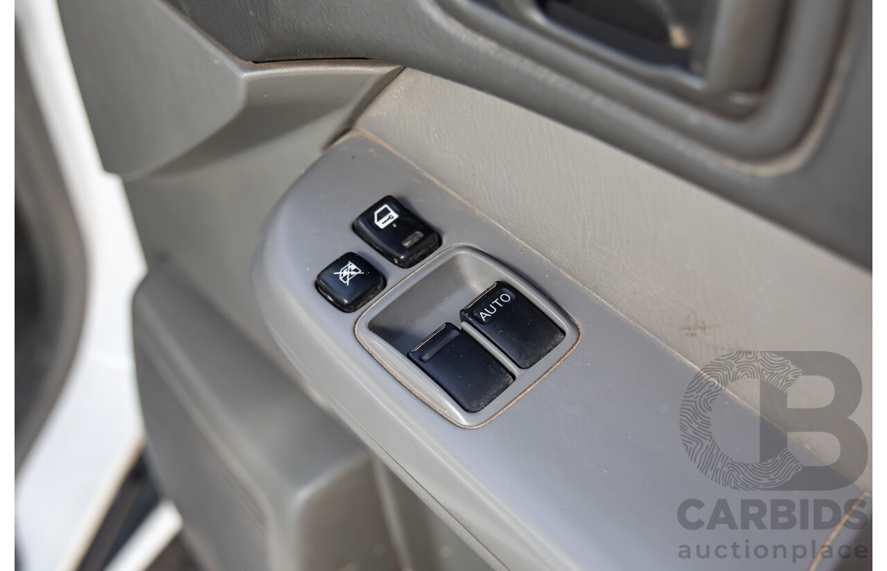 07/2015 Nissan Patrol DX (4x4) 4x4 MY14 Leaf C/Chas White Turbo Diesel 3.0L