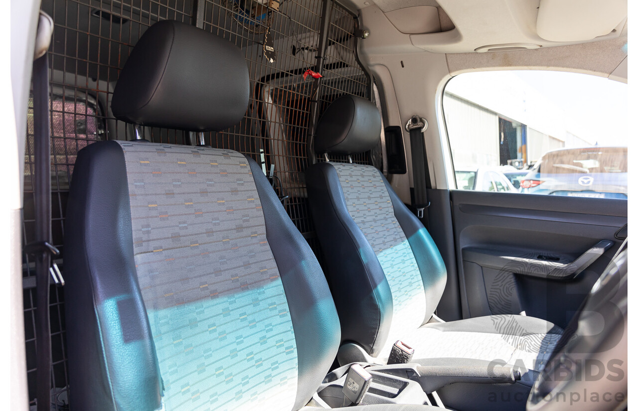 6/2011 Volkswagen Caddy Maxi TDI250 2K MY11 5d Van White Turbo Diesel 1.6L