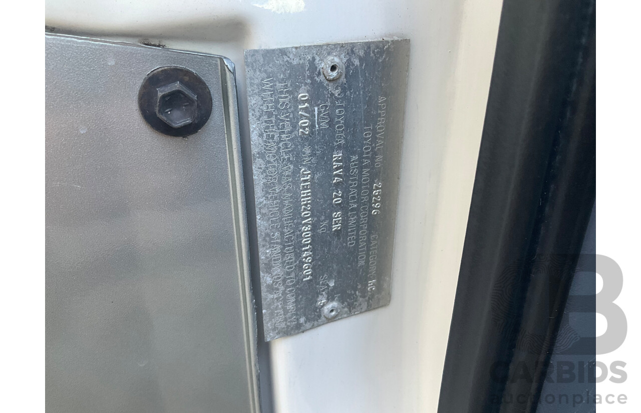 1/2002 Toyota Rav4 Cruiser (4x4) ACA20R 2d Wagon White 2.0L