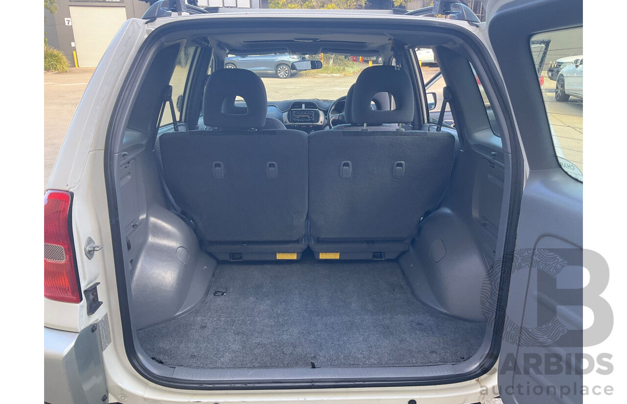 1/2002 Toyota Rav4 Cruiser (4x4) ACA20R 2d Wagon White 2.0L