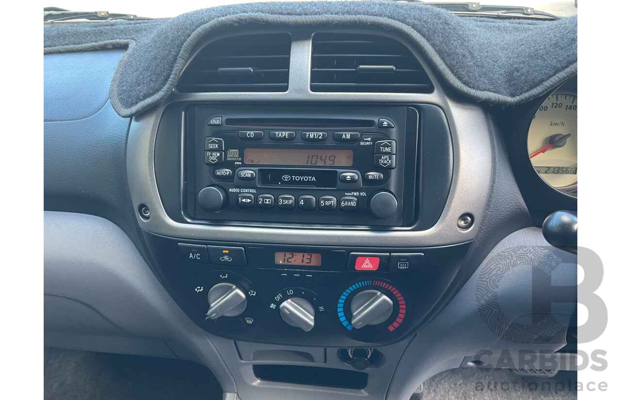 1/2002 Toyota Rav4 Cruiser (4x4) ACA20R 2d Wagon White 2.0L