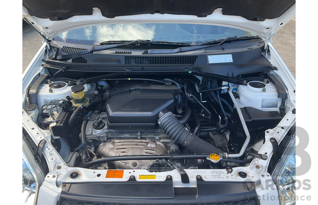 1/2002 Toyota Rav4 Cruiser (4x4) ACA20R 2d Wagon White 2.0L