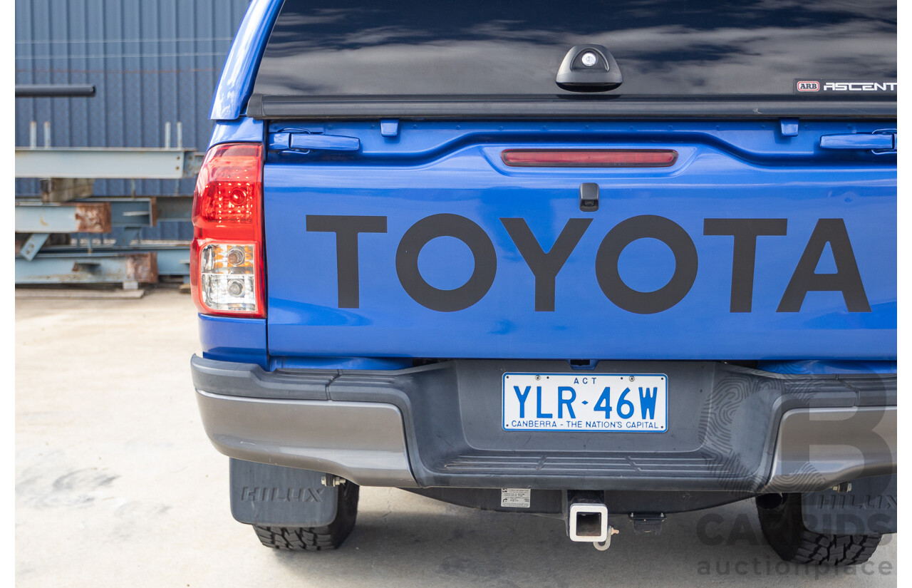 7/2015 Toyota Hilux Workmate (4x4) GUN125R Dual Cab Utility Nebula Blue Turbo Diesel 2.4L