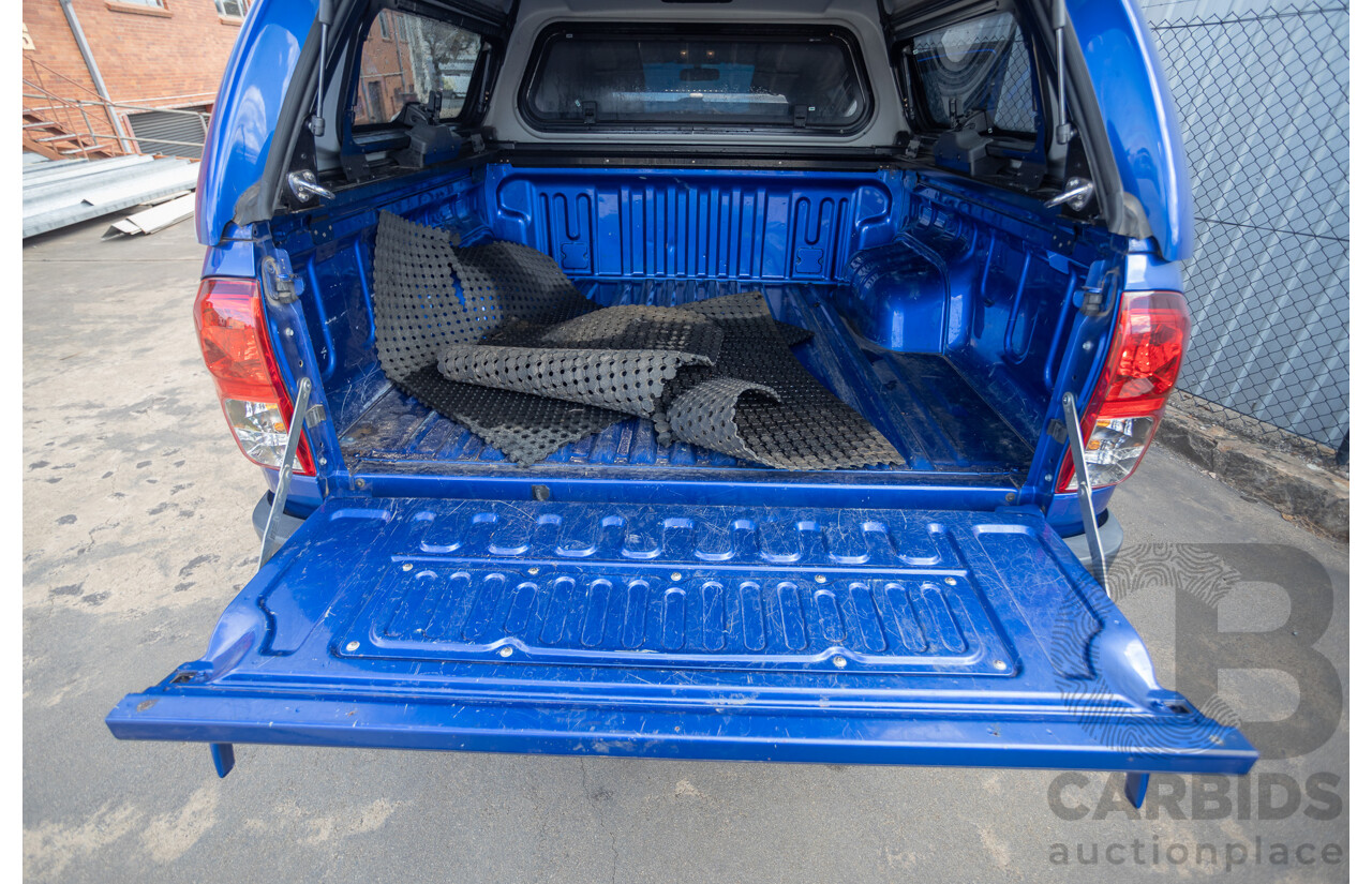 7/2015 Toyota Hilux Workmate (4x4) GUN125R Dual Cab Utility Nebula Blue Turbo Diesel 2.4L