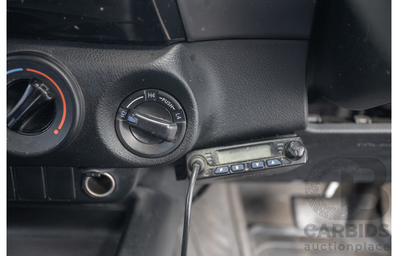 7/2015 Toyota Hilux Workmate (4x4) GUN125R Dual Cab Utility Nebula Blue Turbo Diesel 2.4L