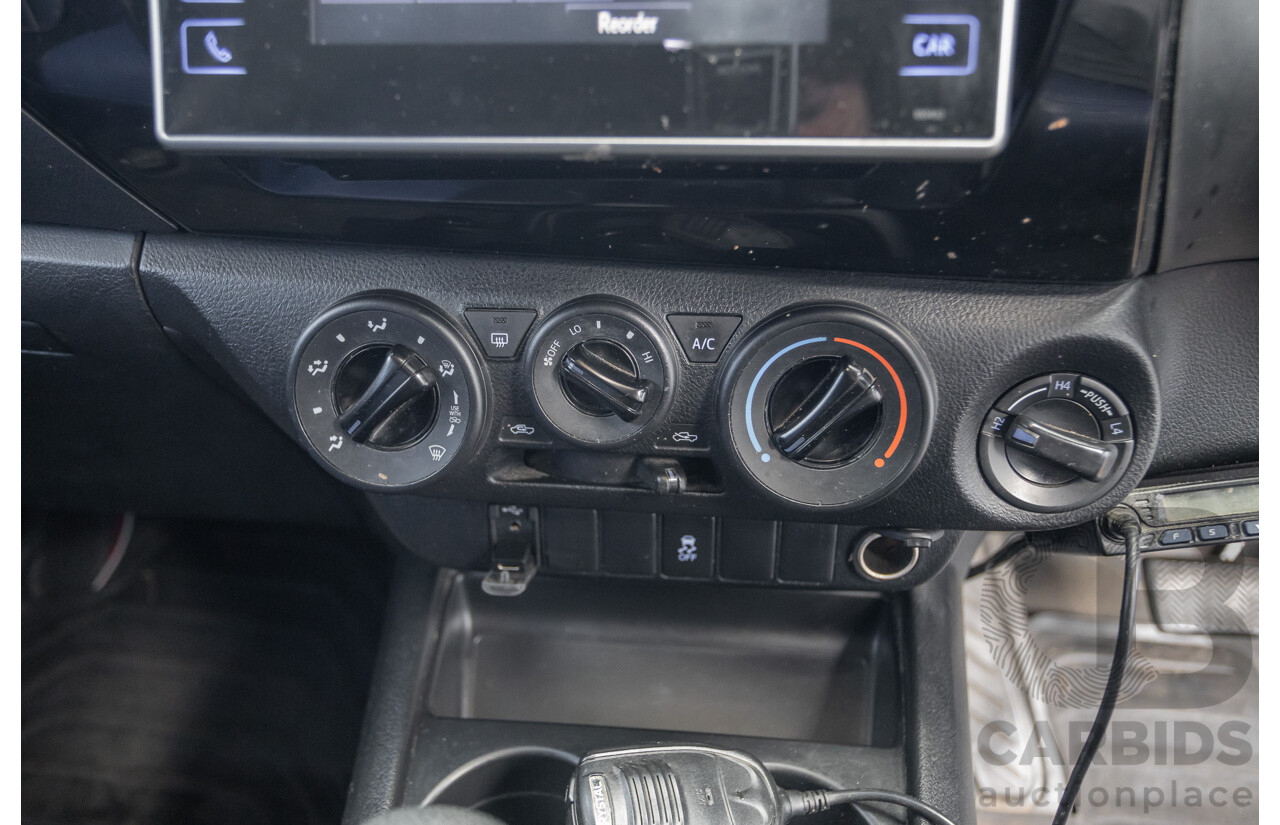 7/2015 Toyota Hilux Workmate (4x4) GUN125R Dual Cab Utility Nebula Blue Turbo Diesel 2.4L