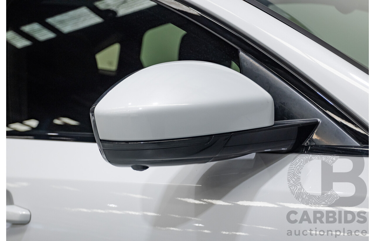 12/2020 Jaguar E-Pace P250 Chequered Flag (AWD) X540 MY20 4D Wagon Nak Yulong White Metallic Turbo 2.0L