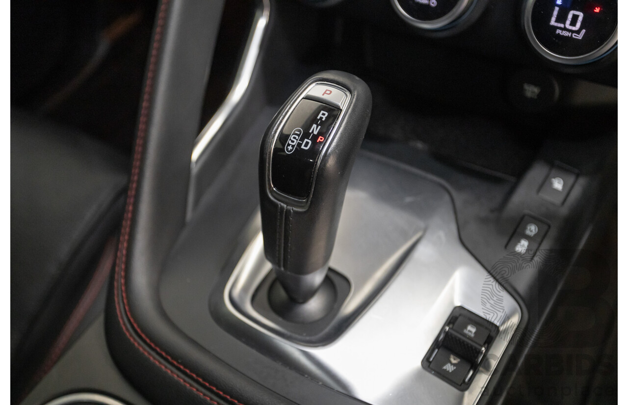 12/2020 Jaguar E-Pace P250 Chequered Flag (AWD) X540 MY20 4D Wagon Nak Yulong White Metallic Turbo 2.0L