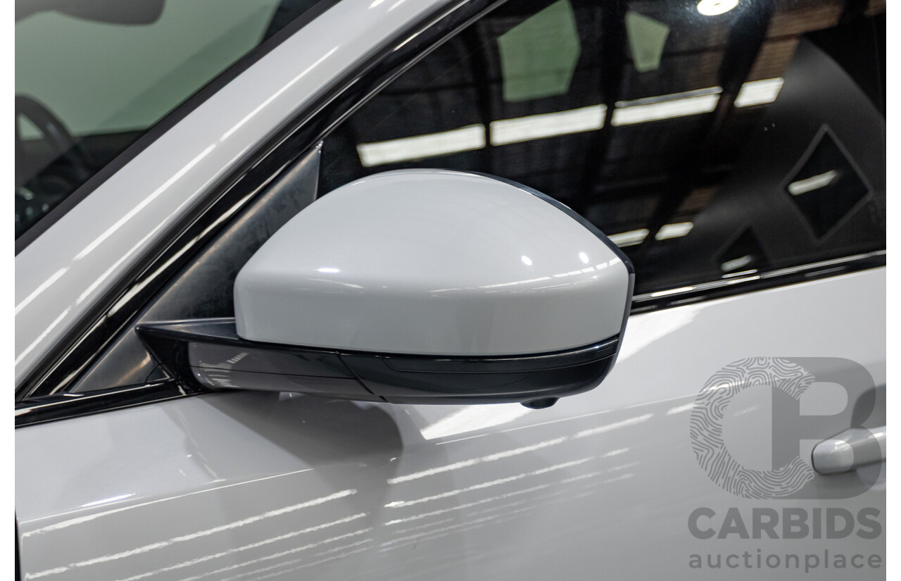 12/2020 Jaguar E-Pace P250 Chequered Flag (AWD) X540 MY20 4D Wagon Nak Yulong White Metallic Turbo 2.0L